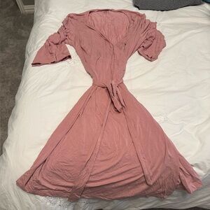 Mauve Caden Lane robe